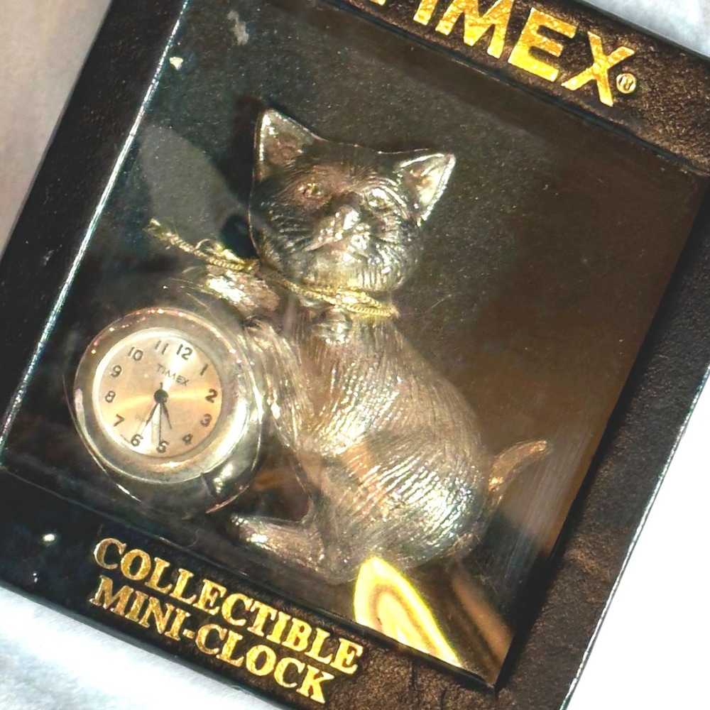 Timex Mini Clock Collectible Silver Excellent Kitten Cat Yarn Ball Vintage Style
